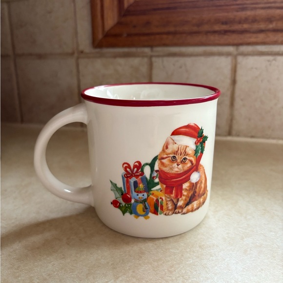 NEW Festive Vintage Vibe Fluffy Orange Cat Christmas Mug - Picture 2 of 3